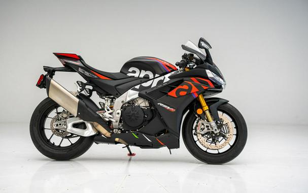 2024 Aprilia RSV4 Factory 1100