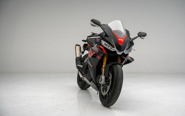 2024 Aprilia RSV4 Factory 1100