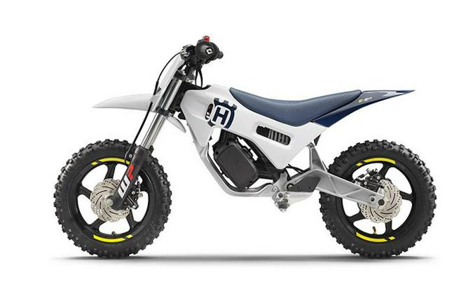 2025 Husqvarna® EE 2