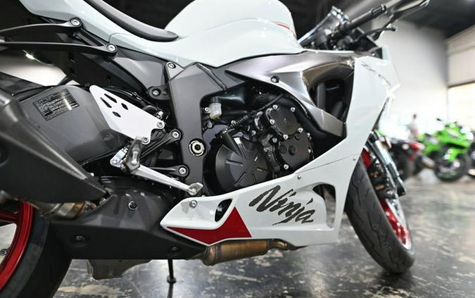 2025 Kawasaki Ninja ZX-6R ABS KRT Edition