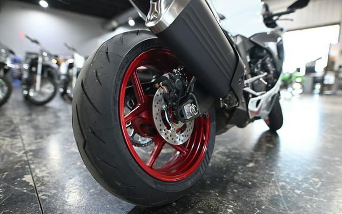 2025 Kawasaki Ninja ZX-6R ABS KRT Edition