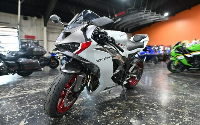 2025 Kawasaki Ninja ZX-6R ABS KRT Edition
