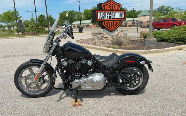 2022 Harley-Davidson® Softail Standard® Vivid Black