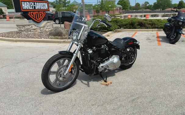 2022 Harley-Davidson® Softail Standard® Vivid Black