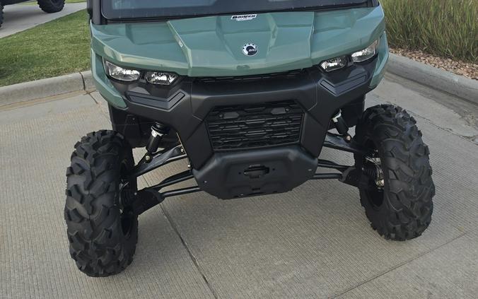 2026 Can-Am Defender DPS CAB HD10