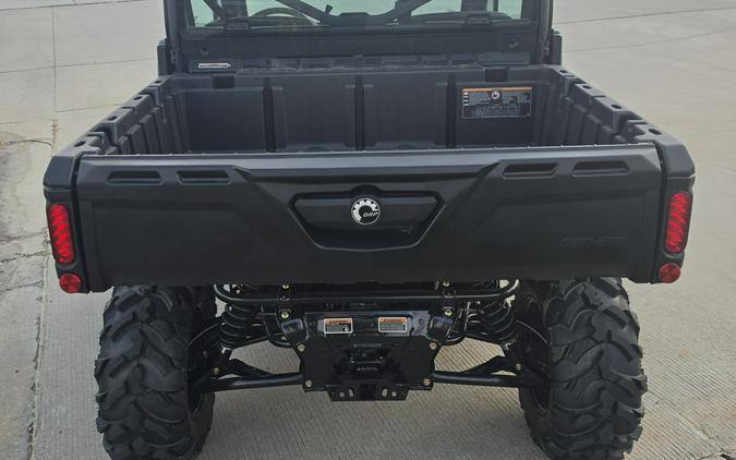 2026 Can-Am Defender DPS CAB HD10