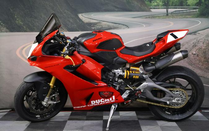2026 Ducati Panigale V2 S Ducati Red