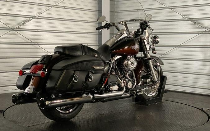 2011 Harley-Davidson® FLHRC - Road King® Classic