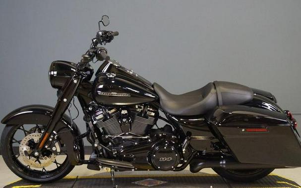 2024 Harley-Davidson® FLHRXS - Road King® Special