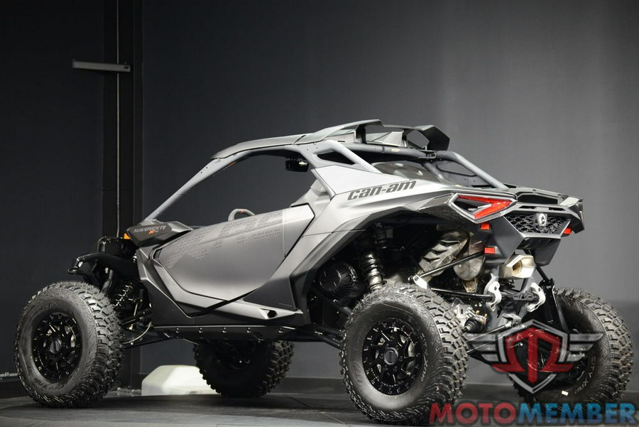 2025 Can-Am Maverick R X rs