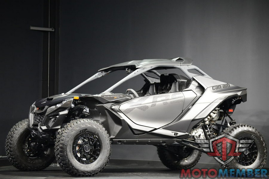 2025 Can-Am Maverick R X rs