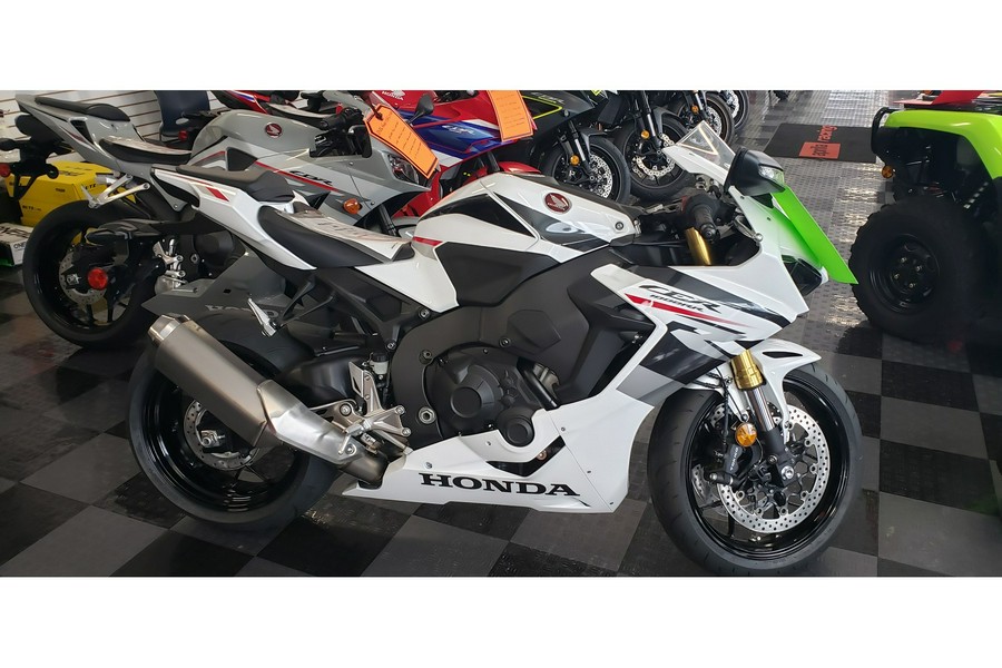 2026 cbr1000rr - Honda