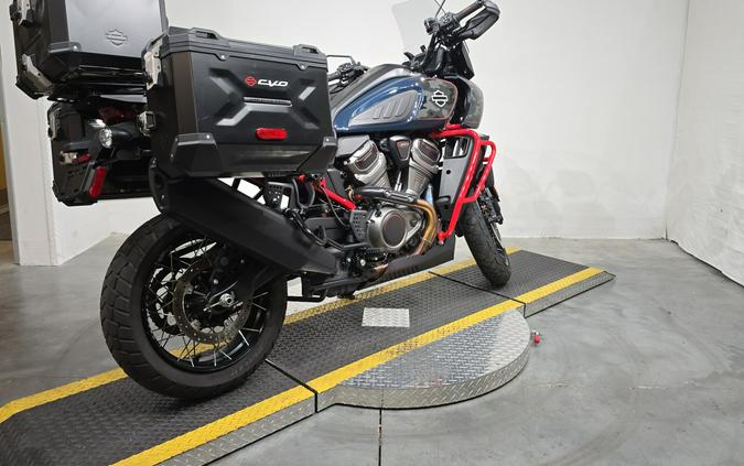 RA1250SE 2025 CVO™ Pan America®