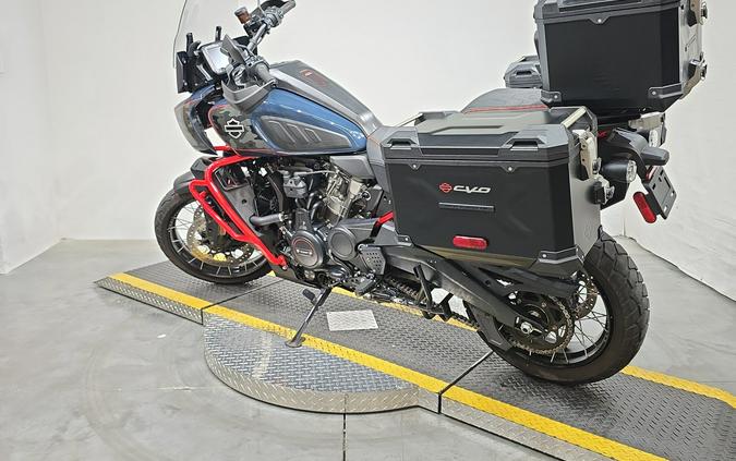 RA1250SE 2025 CVO™ Pan America®