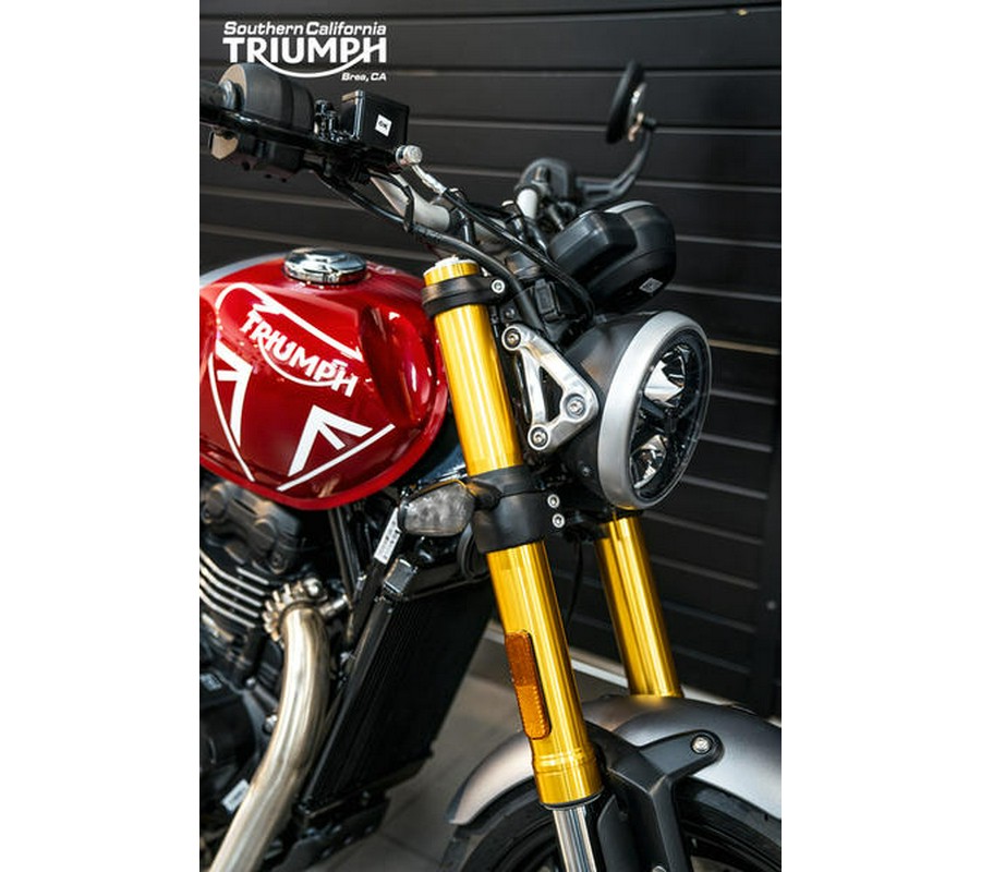 2024 Triumph Speed 400 Carnival Red / Phantom Black