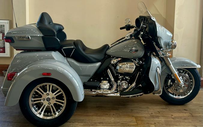 2024 Harley-Davidson Tri Glide® Ultra