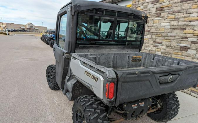 2019 Can-Am Defender XT CAB HD10