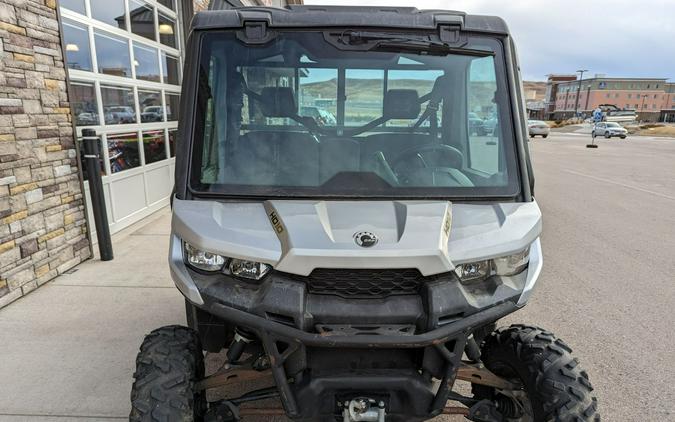 2019 Can-Am Defender XT CAB HD10