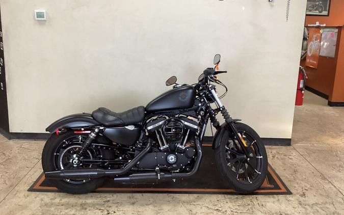 2022 Harley-Davidson Iron 883 Black Denim XL883N