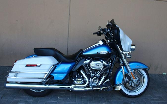 Harley-Davidson Electra Glide Revival™ 2021 FLH 627692T HI-FI BLU/BLK DENIM