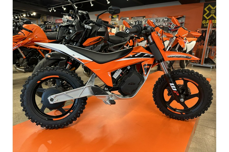 2025 KTM SX - E2