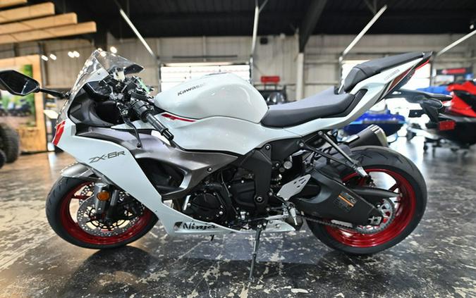 2025 Kawasaki Ninja ZX-6R ABS KRT Edition