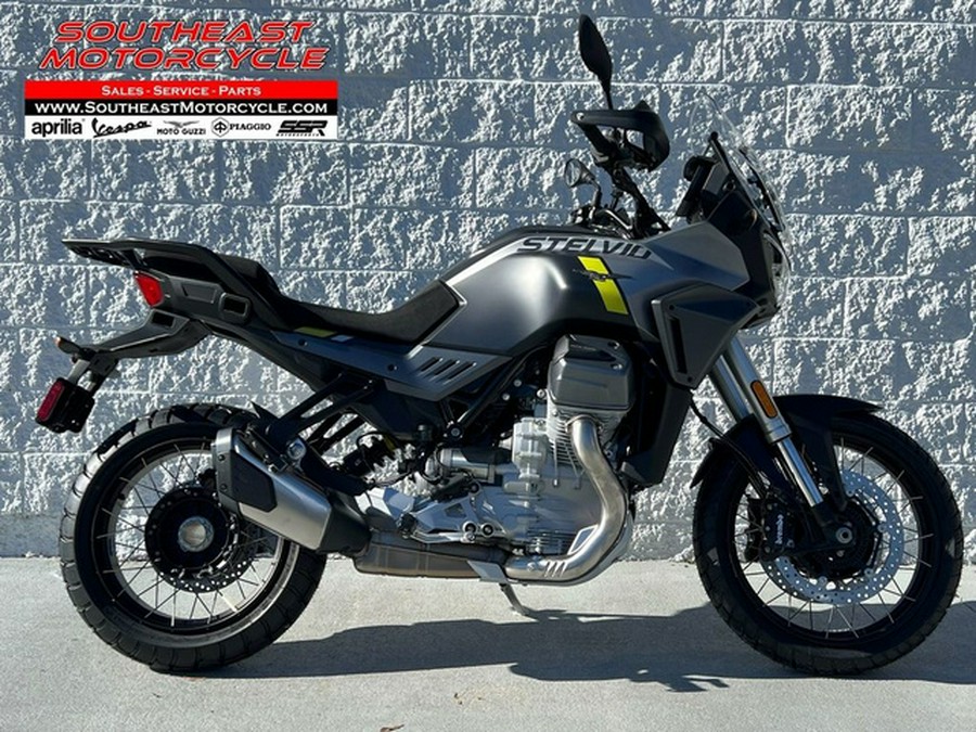 2024 Moto Guzzi Stelvio