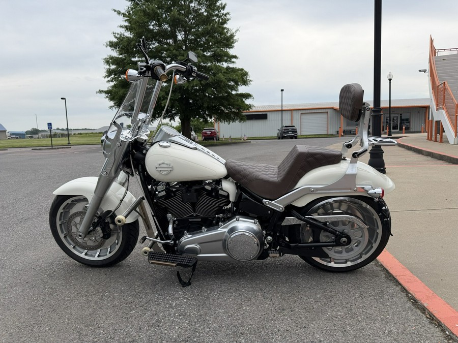 2018 Harley-Davidson® Fat Boy® Bonneville Salt Pearl