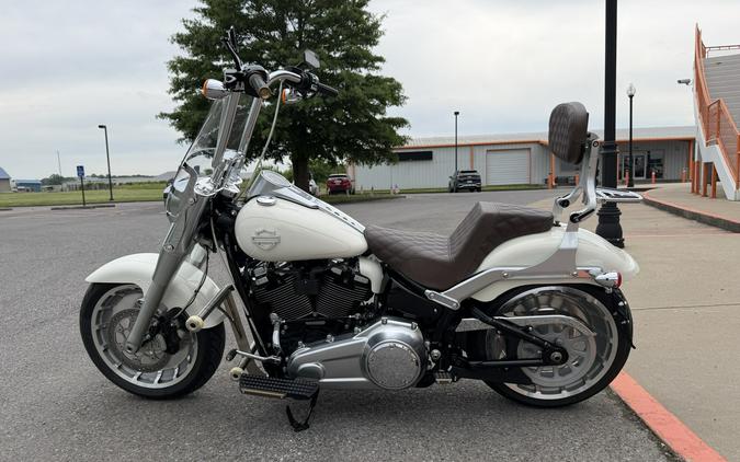 2018 Harley-Davidson® Fat Boy® Bonneville Salt Pearl