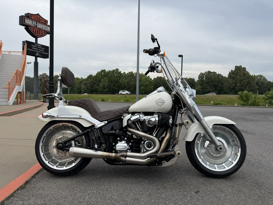 2018 Harley-Davidson® Fat Boy® Bonneville Salt Pearl