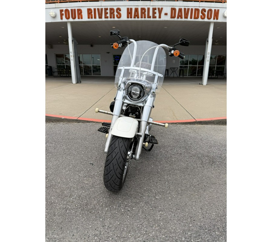 2018 Harley-Davidson® Fat Boy® Bonneville Salt Pearl