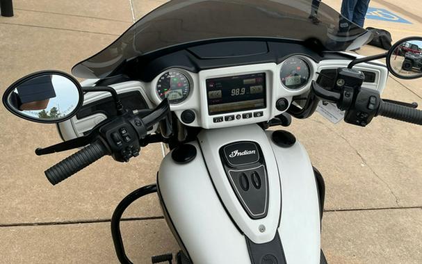 2019 Indian Chieftain Dark Horse