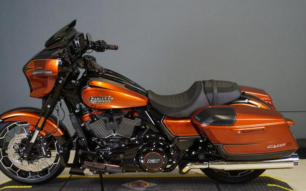 2023 Harley-Davidson® FLHXSE - CVO™ Street Glide®