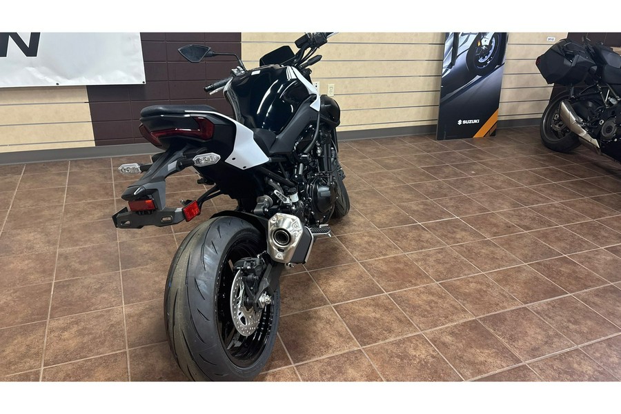 2026 Kawasaki Z900 ABS