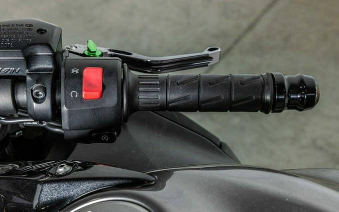 2021 Kawasaki Ninja 650 ABS Metallic Spark Black/Metallic Imperial Red