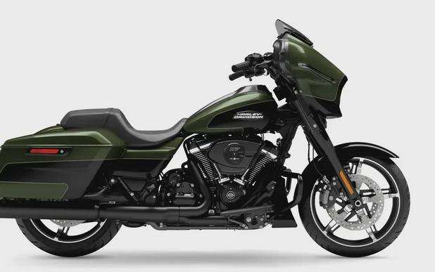 2026 Harley-Davidson® Street Glide® VIVID BLACK