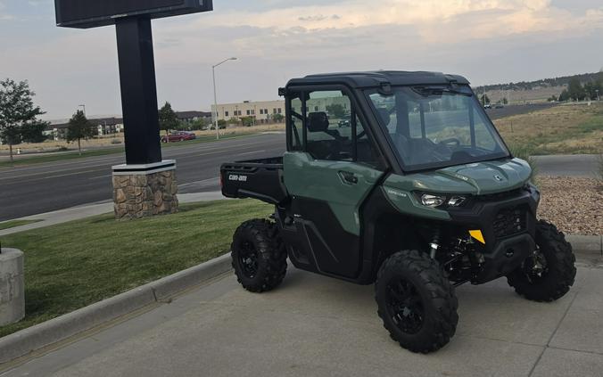 2026 Can-Am Defender DPS CAB HD10
