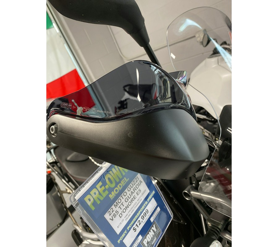 2022 Moto Guzzi V85 TT GUARDIA D'ONORE E5