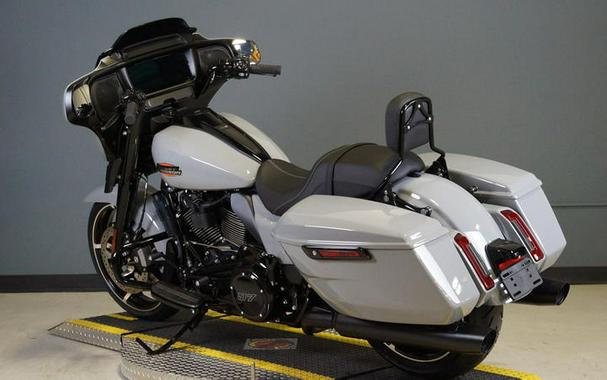 2024 Harley-Davidson® FLHX - Street Glide®