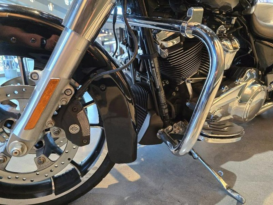 2022 Harley-Davidson® FLHX - Street Glide®