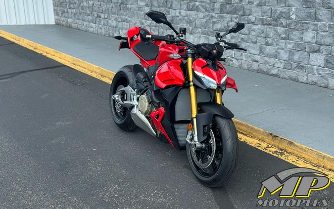 2025 Ducati Streetfighter V4 S