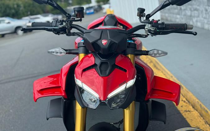 2025 Ducati Streetfighter V4 S
