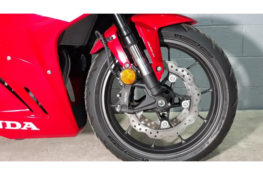 2025 CBR500R ABS - Honda