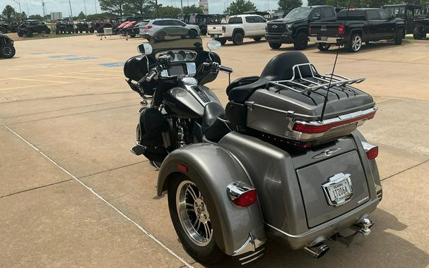 2016 Harley-Davidson® TRI GLIDE ULTRA CLASSIC