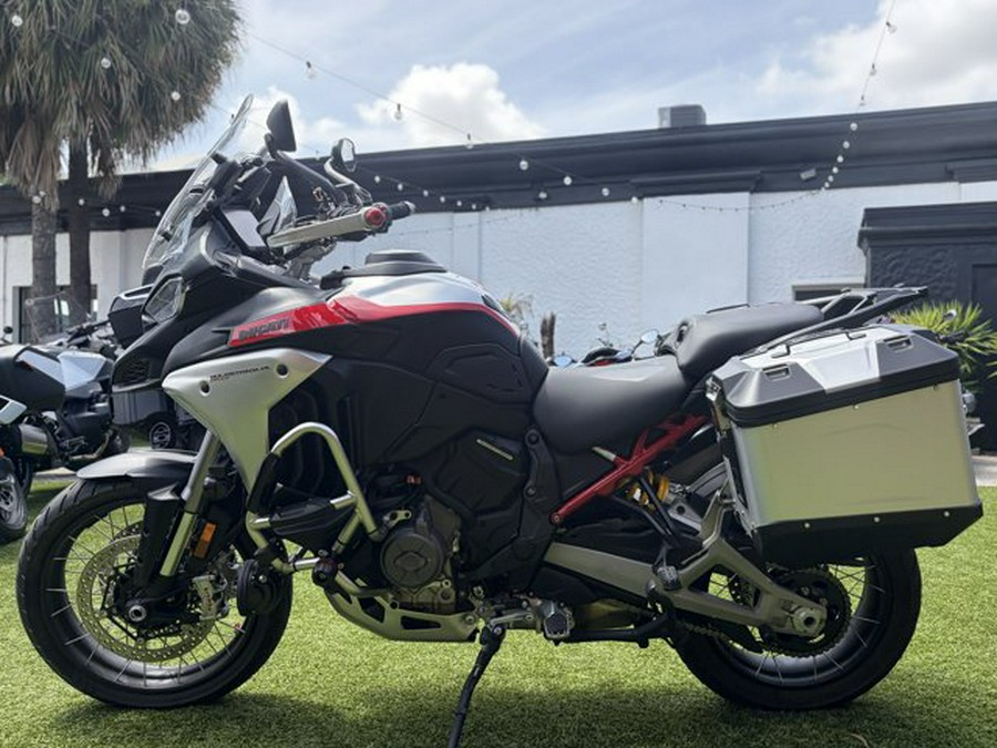 2025 Ducati Multistrada V4 Rally Travel&Radar