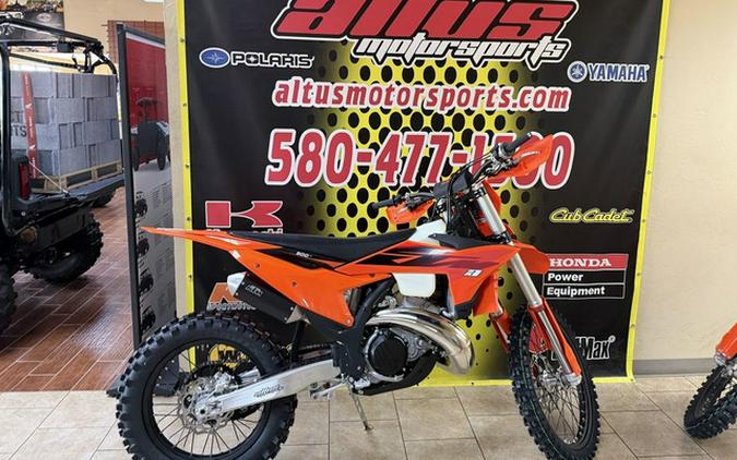 2027 KTM XC 300
