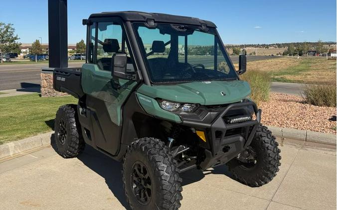2026 Can-Am Defender DPS CAB HD9