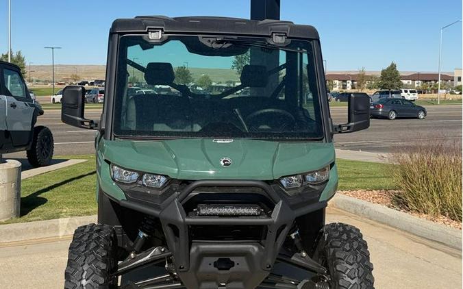 2026 Can-Am Defender DPS CAB HD9