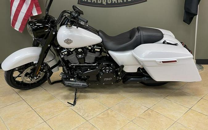 2024 Harley-Davidson® FLHRXS - Road King® Special