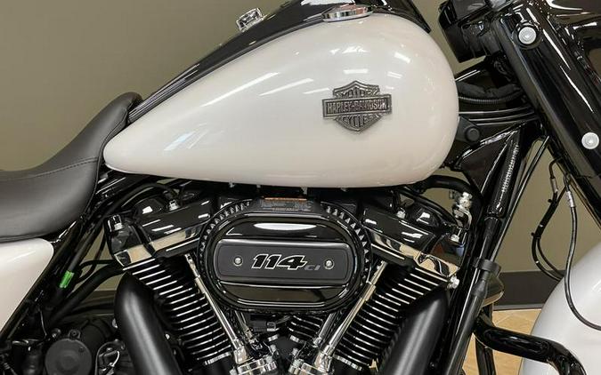 2024 Harley-Davidson® FLHRXS - Road King® Special